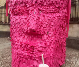 Der Kopf war nur eine temporäre Installation. Er ist aber in England geblieben und den Besitz der Oxford University eingegangen.